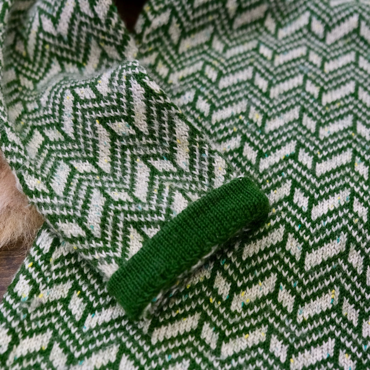 ハンドメイドニット グリーンネップセーター - 古着屋 sio