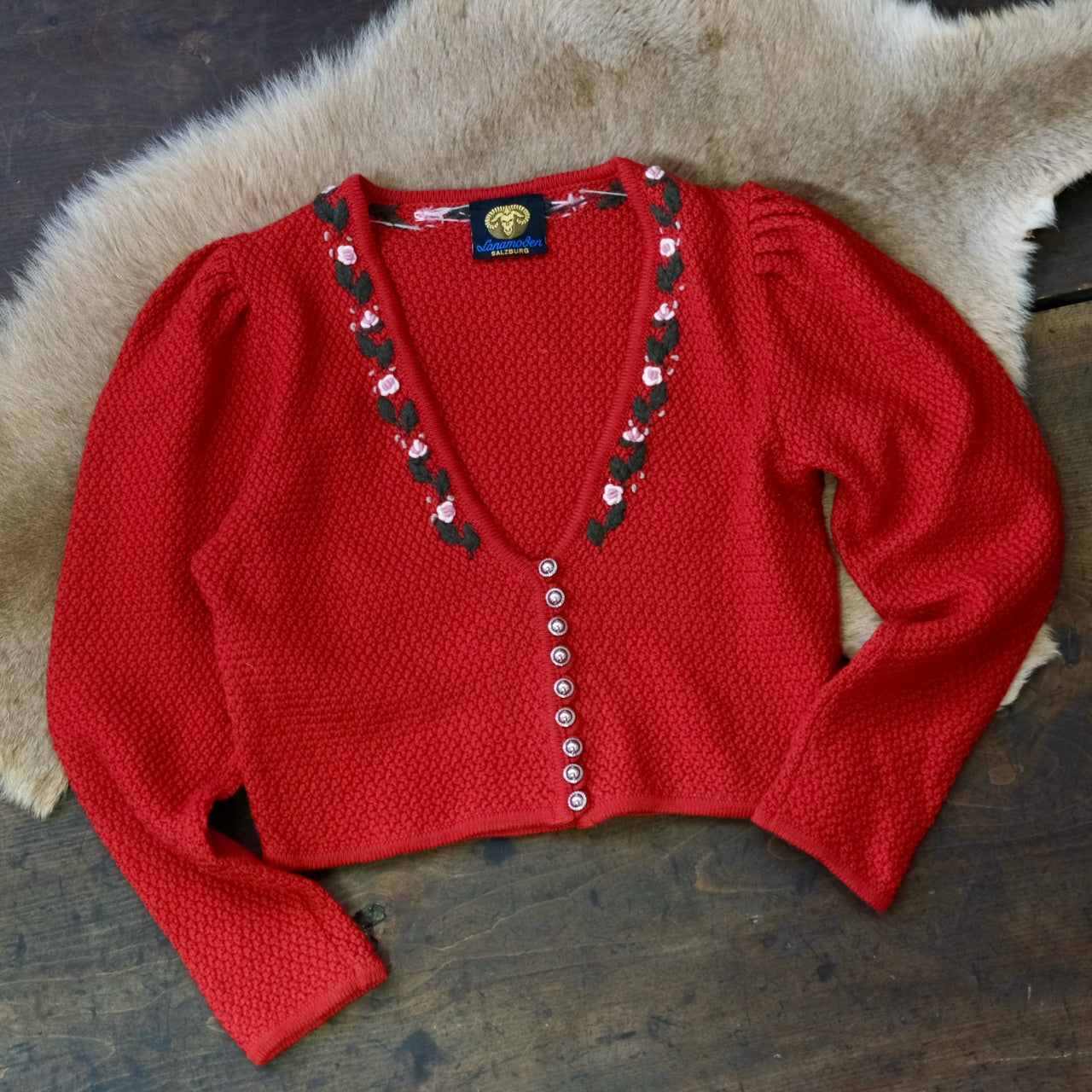 オーストリア古着チロル フラワー✖️赤 カーディガン - 古着屋 sio