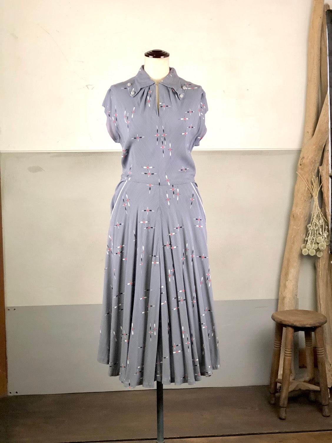 60s ユーロヴィンテージ グレーワンピース - 古着屋 sio