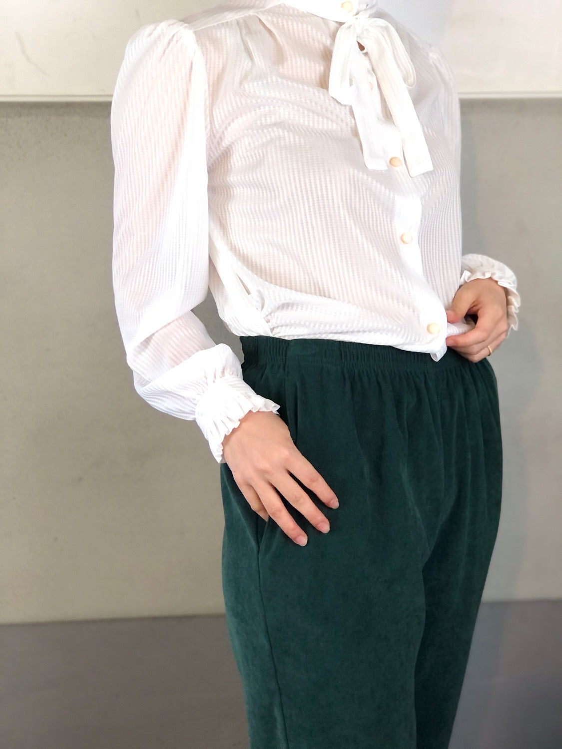 フランスヴィンテージ リボン スタンドカラーブラウス(ホワイト) - 古着屋 sio