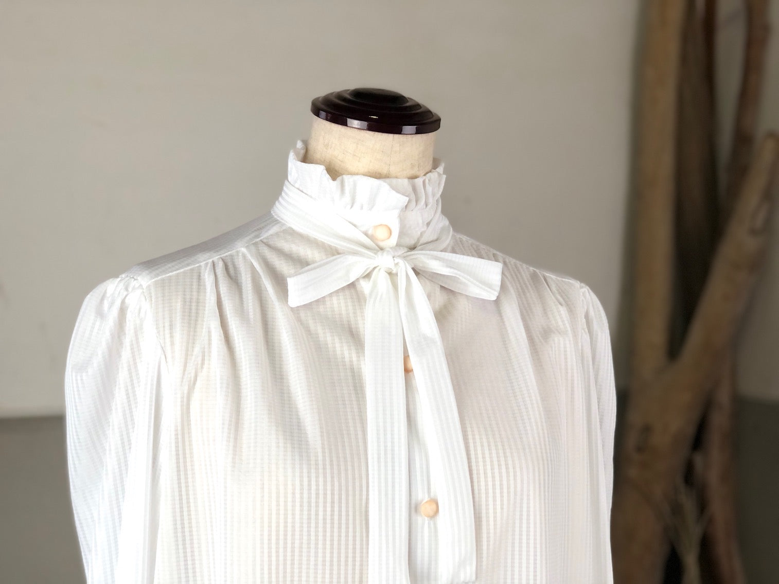 フランスヴィンテージ リボン スタンドカラーブラウス(ホワイト) - 古着屋 sio
