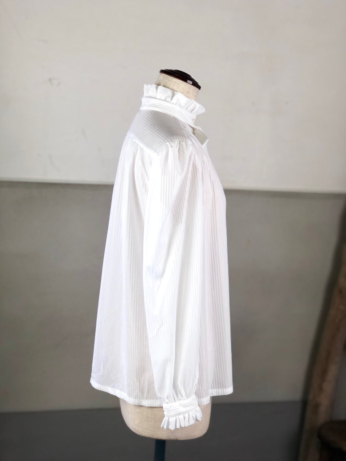 フランスヴィンテージ リボン スタンドカラーブラウス(ホワイト) - 古着屋 sio