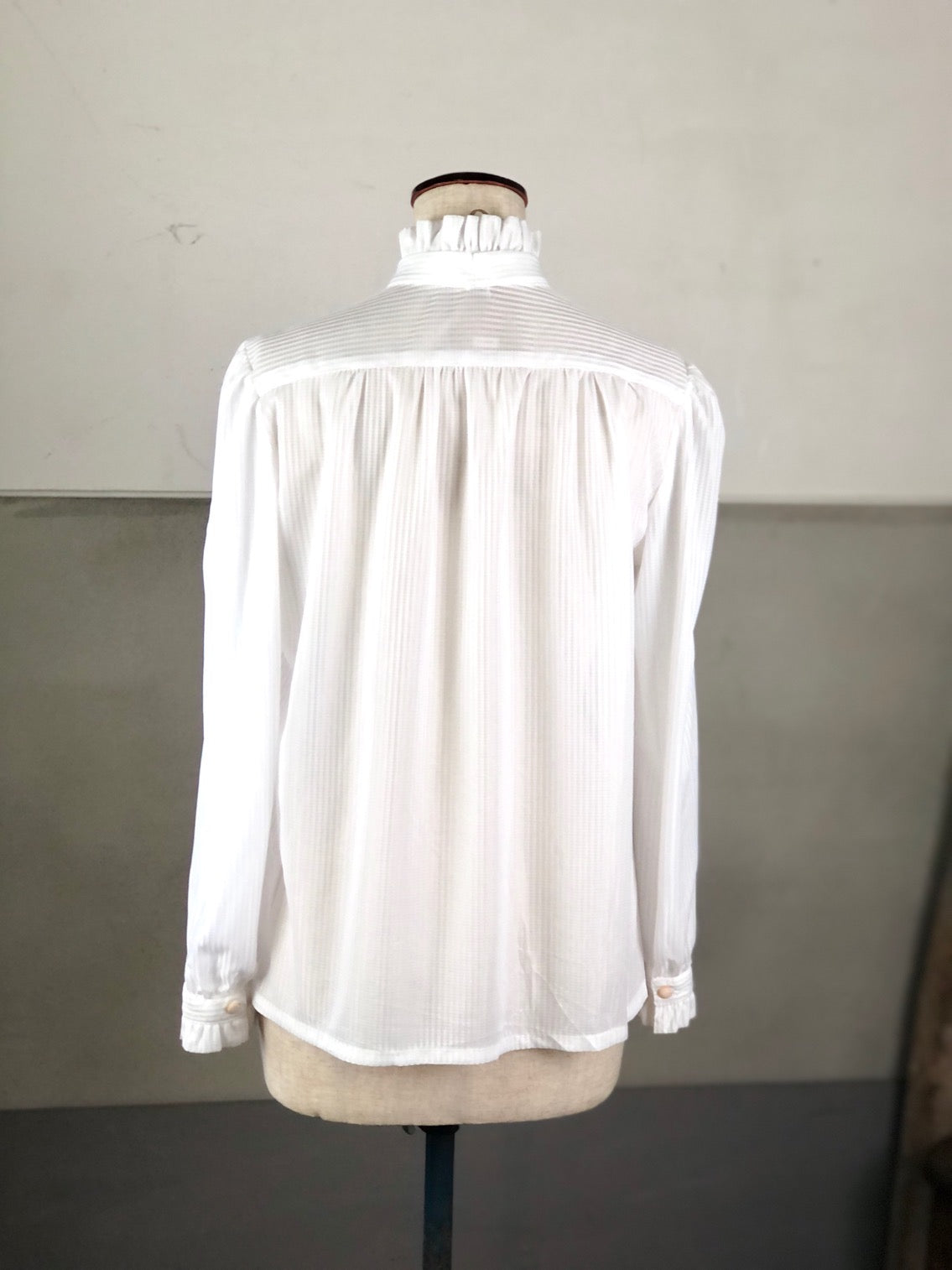 フランスヴィンテージ リボン スタンドカラーブラウス(ホワイト) - 古着屋 sio